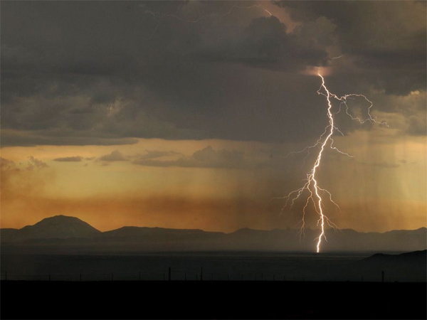 Lightning-Storm-in-New-Mexico