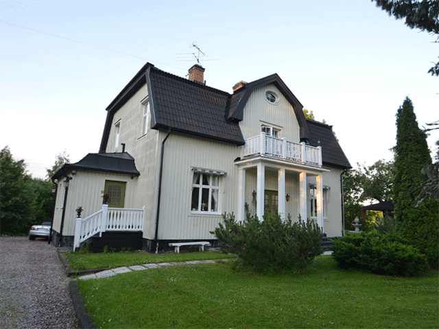 Modern craftsman farmhouse exterior